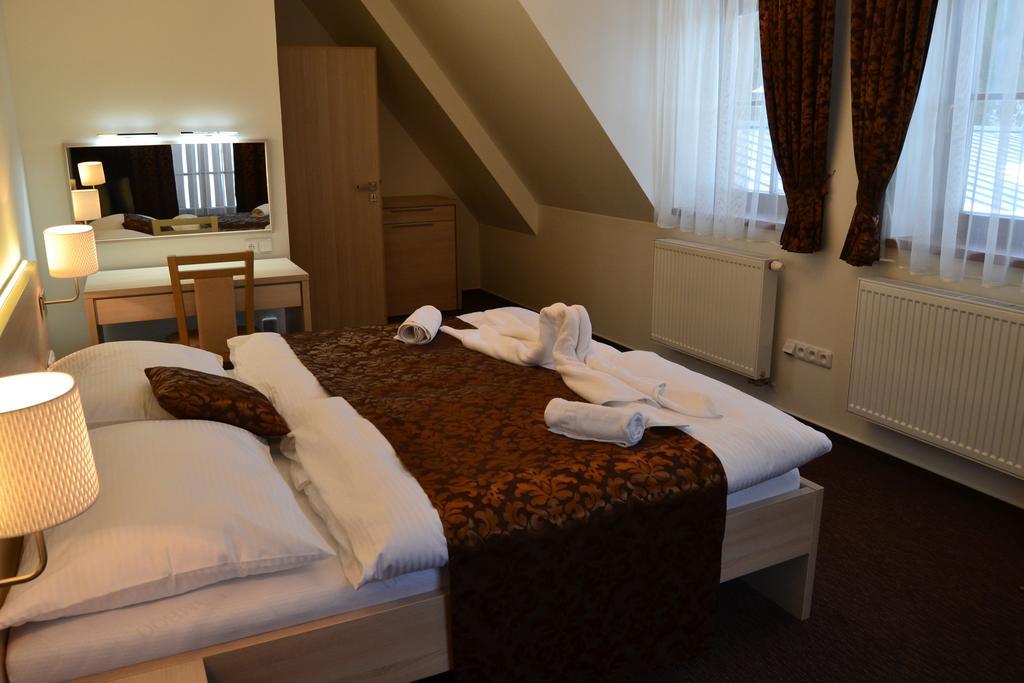 Wellness Hotel Sauna Malá Morávka Szoba fotó